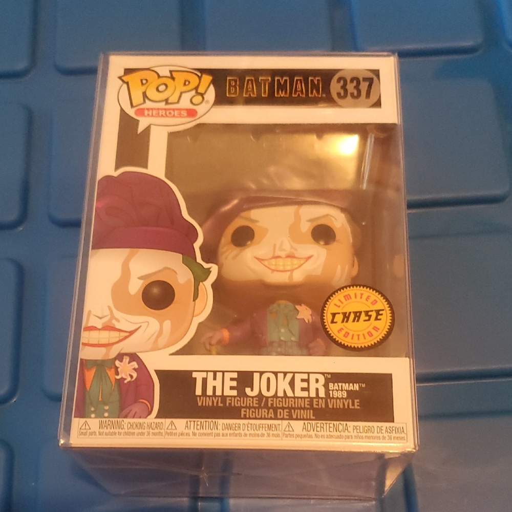Batman The Joker Batman 1989 #337 Funko Pop Chase Limited Edition